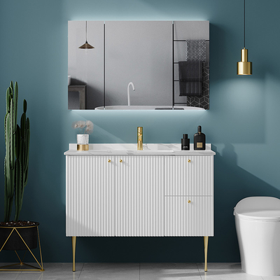 I Governi di bagno di legno solidi di larghezza 23.6in 47.2in hanno rispecchiato impermeabile