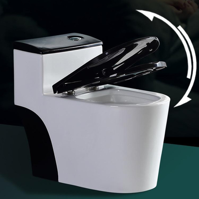 Stile classico nero bianco della sciacquone sanitaria degli articoli di Flessinga del sifone