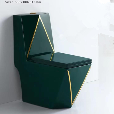Le toilette ceramiche verdi dei bagni di Washdown quadrano Diamond Shape