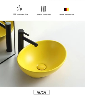 Lo stile moderno sopra il contro giro del bacino modella Matte Yellow Color