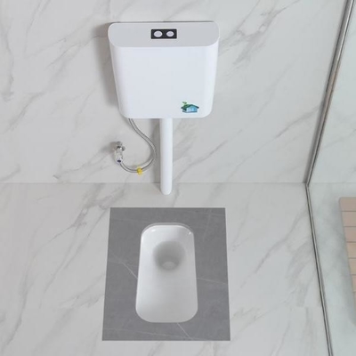 Gravità che arrossisce WC che occupa il gabinetto di Pan Hotel Eco Friendly Water